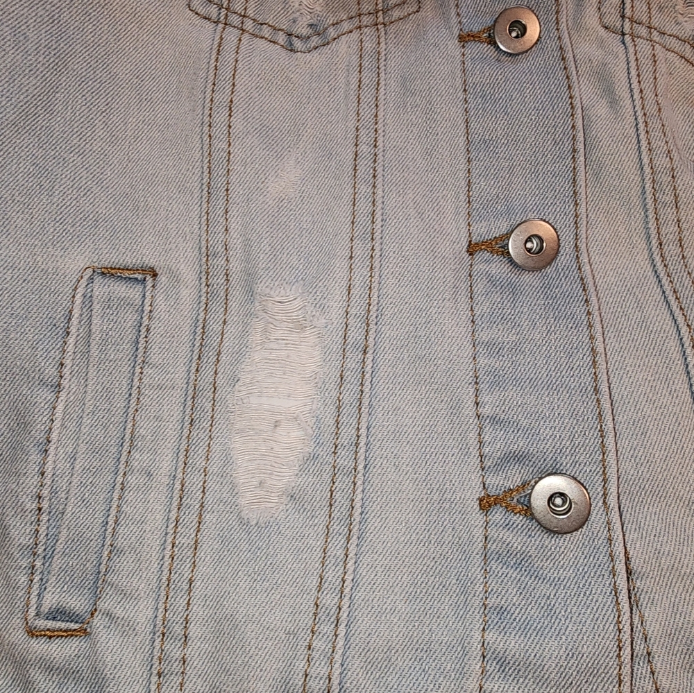 Jean Jacket - Picture 8 of 8